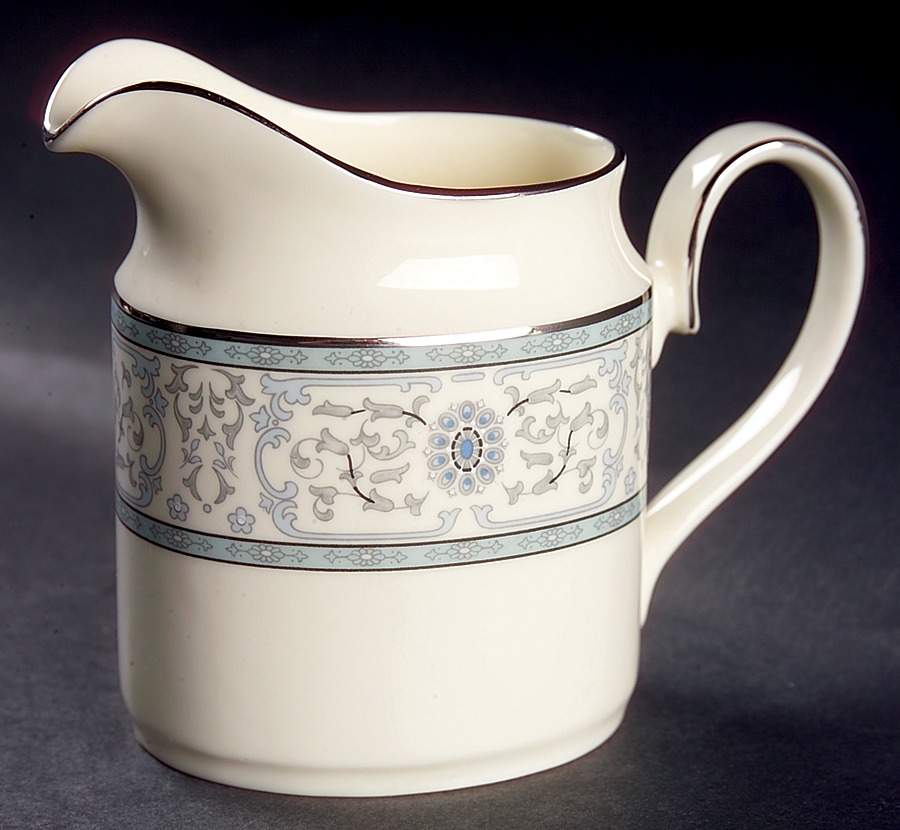 Sharnwood Creamer by Minton-1