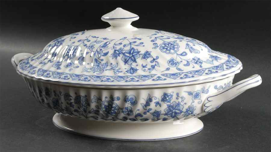 Shalimar Oval Covered Vegetable by Minton-1