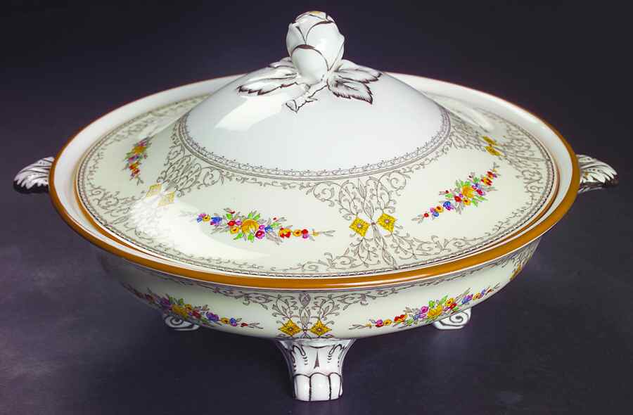 Sheridan Round Covered Vegetable by Minton-1