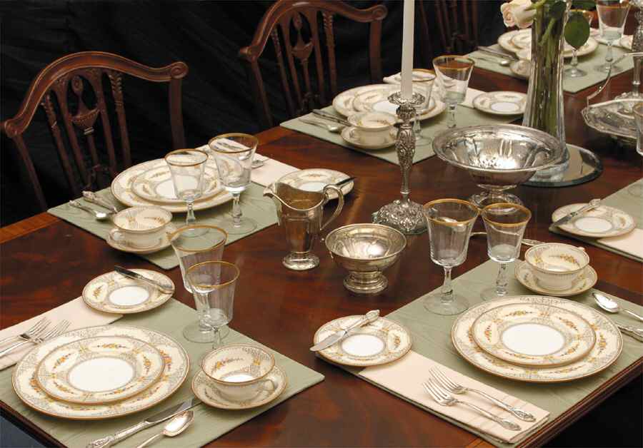 Sheridan 40 Piece Estate Set by Minton-1