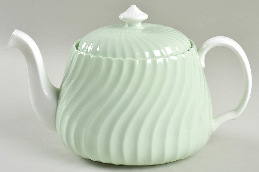 Shell Green Teapot & Lid by Minton-1