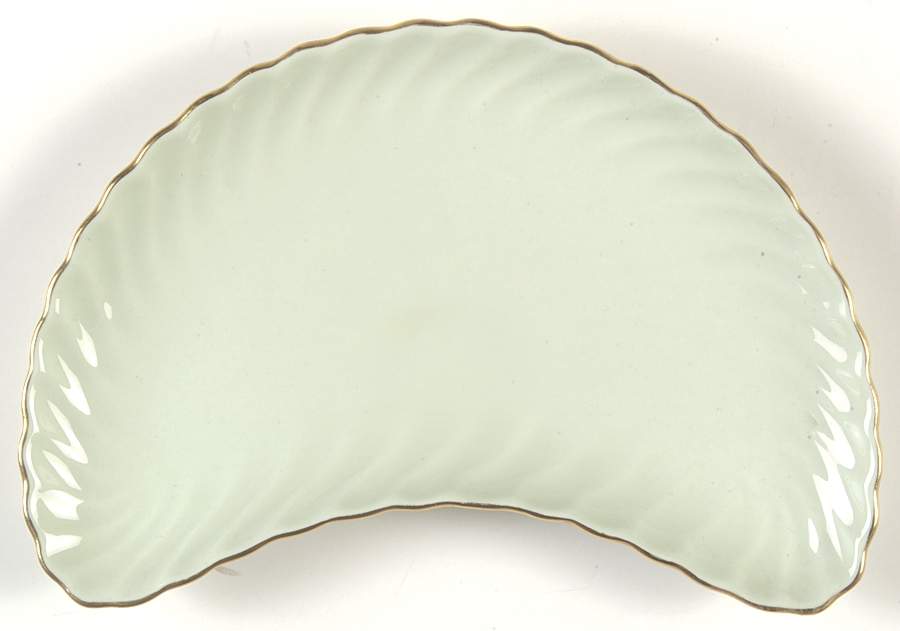 Shell Green and Gold Crescent Salad Plate by Minton-1