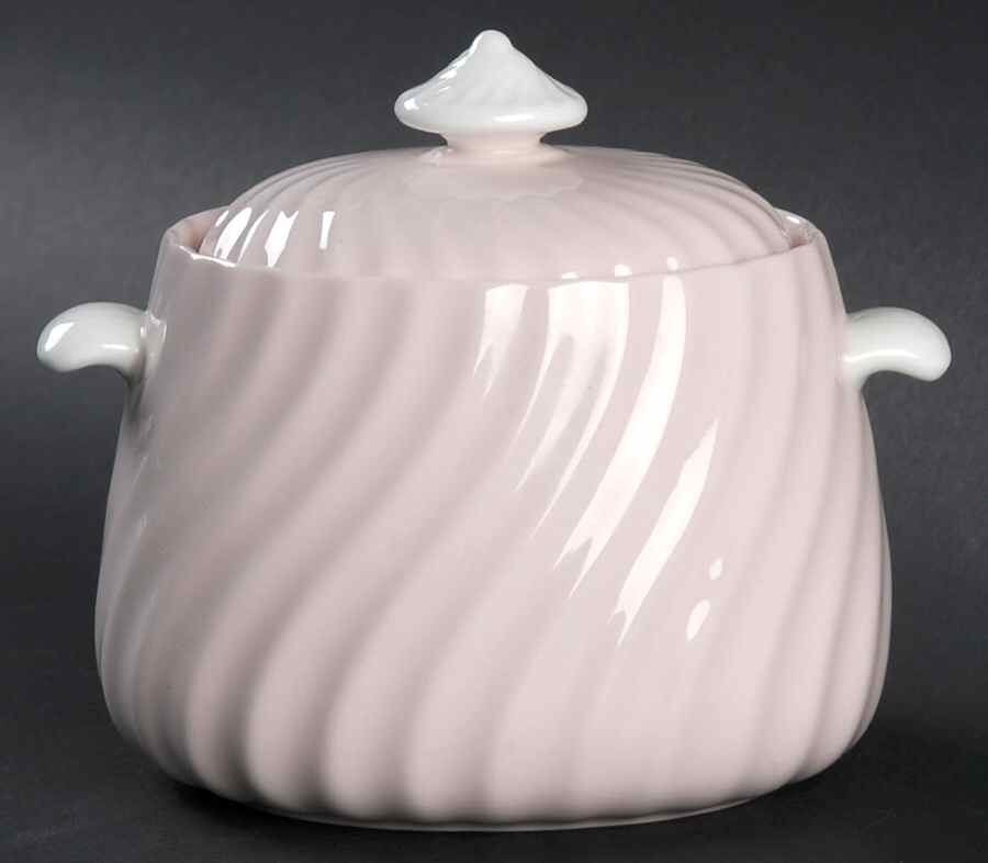 Shell Pink Sugar Bowl & Lid by Minton-1