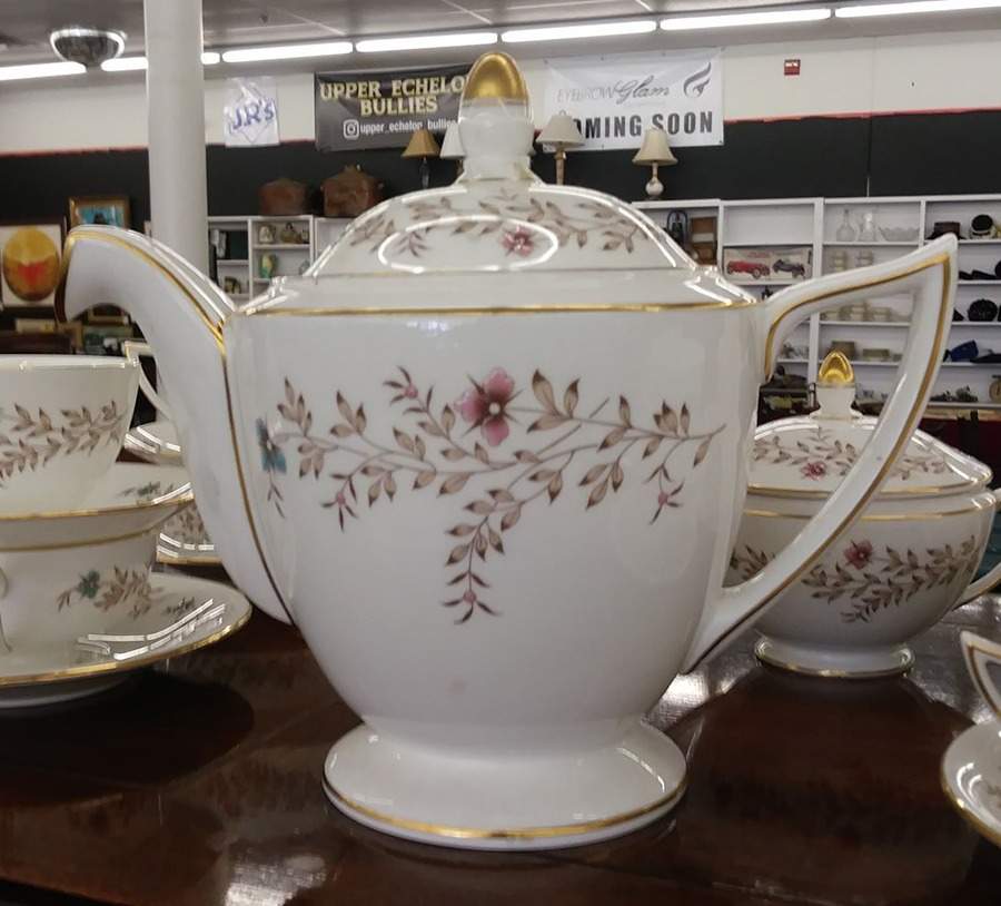 Spring Melody Teapot & Lid by Minton-1