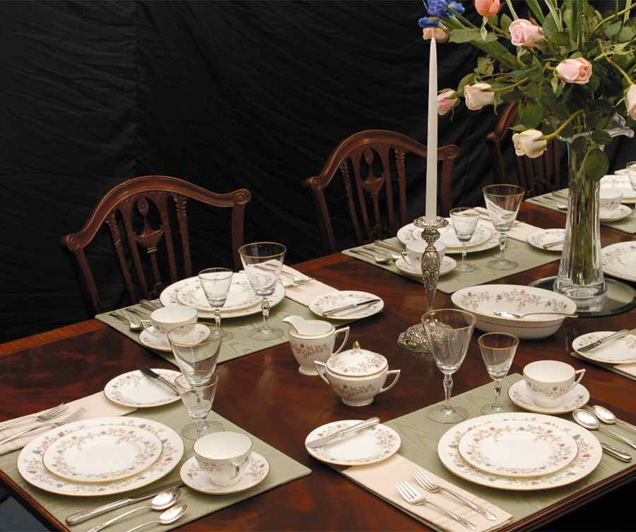 Spring Melody 45 Piece Estate Set by Minton-1