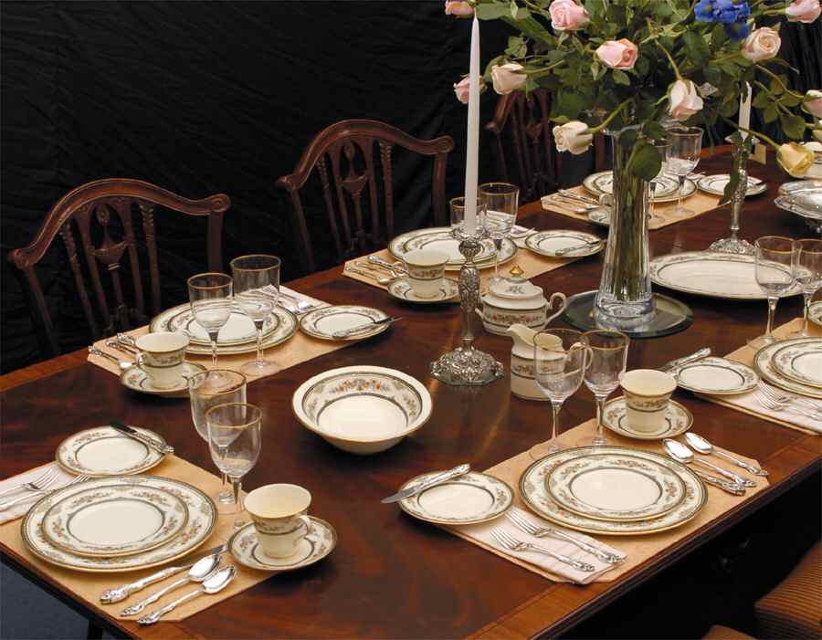 Stanwood (Gold Trim) 45 Piece Estate Set by Minton-1