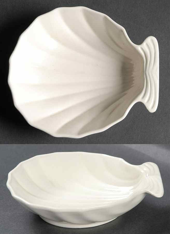 Strawberry Embossed Shell Shaped Dish by Minton-1