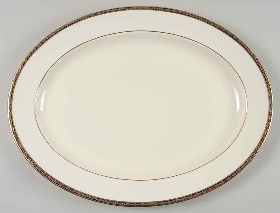 St. James 16" Oval Serving Platter by Minton-1