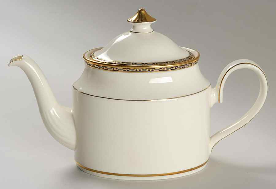 St. James Teapot & Lid by Minton-1