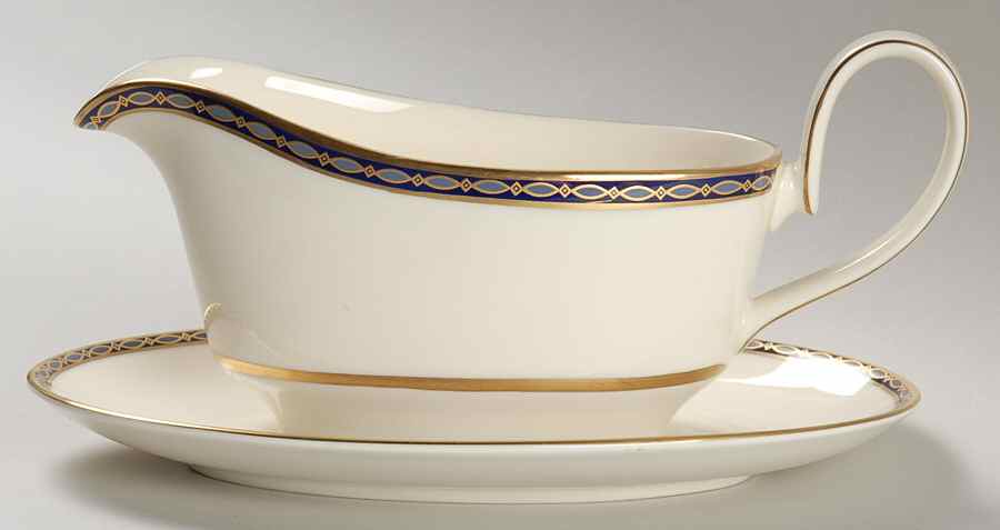 St. James Gravy Boat & Underplate by Minton-1