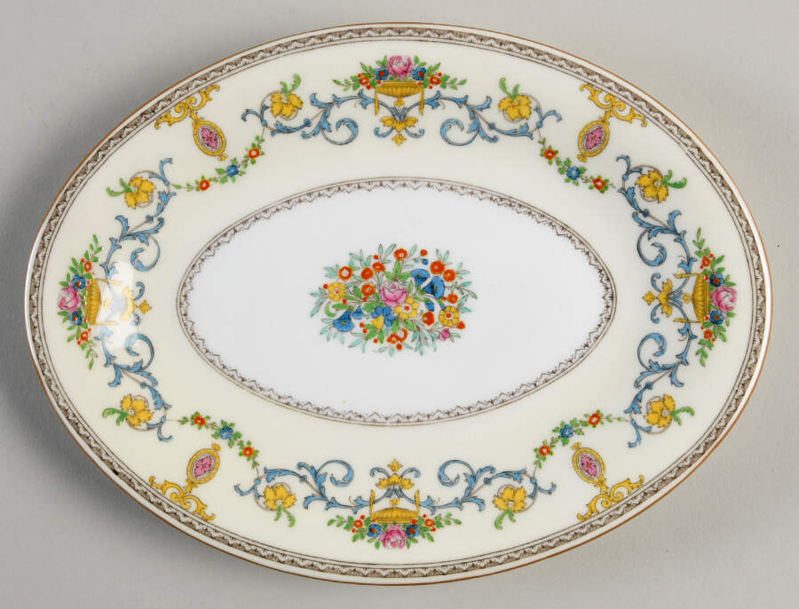 Talbot Underplate for Gravy Boat by Minton-1