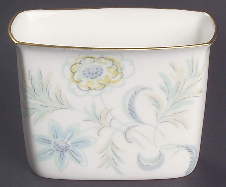 Vanessa Cigarette Holder by Minton-1