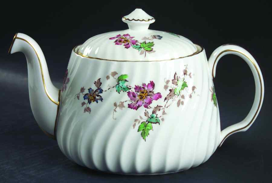 Vermont Small Teapot & Lid by Minton-1