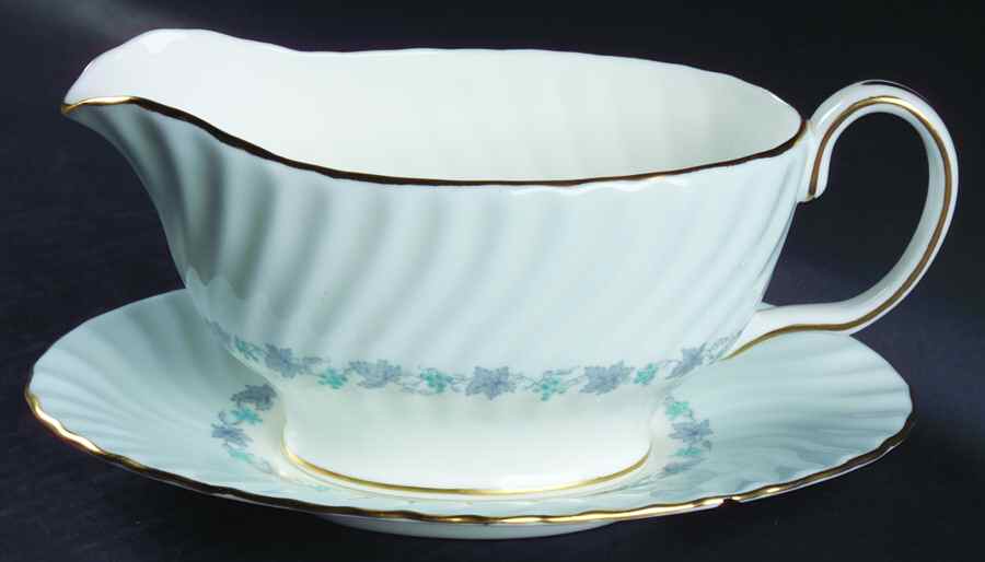 Vineyard Blue Gravy Boat & Underplate by Minton-1