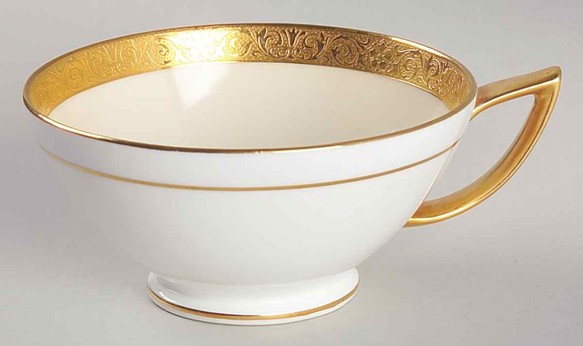 Westminster Footed Cup by Minton-1