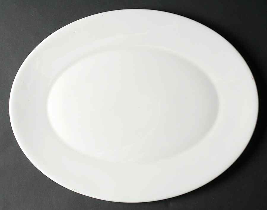 White Monarch 15" Oval Serving Platter by Minton-1