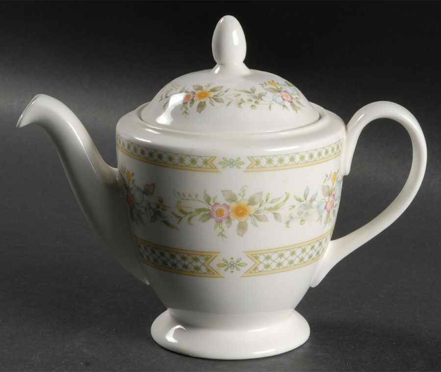 Wildmoor Mini Coffee Pot & Lid by Minton-1