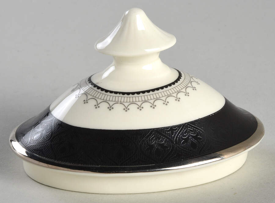 Wilmington (Black Band) Lid for Sugar Bowl by Minton-1