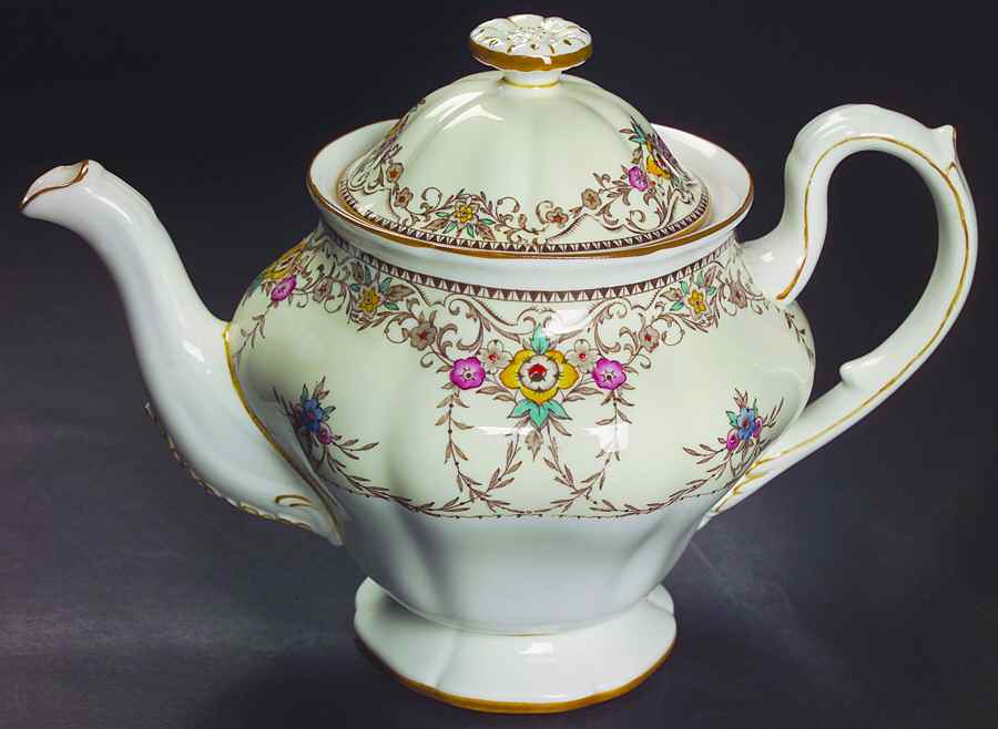 Wilmington Orange Teapot & Lid by Minton-1