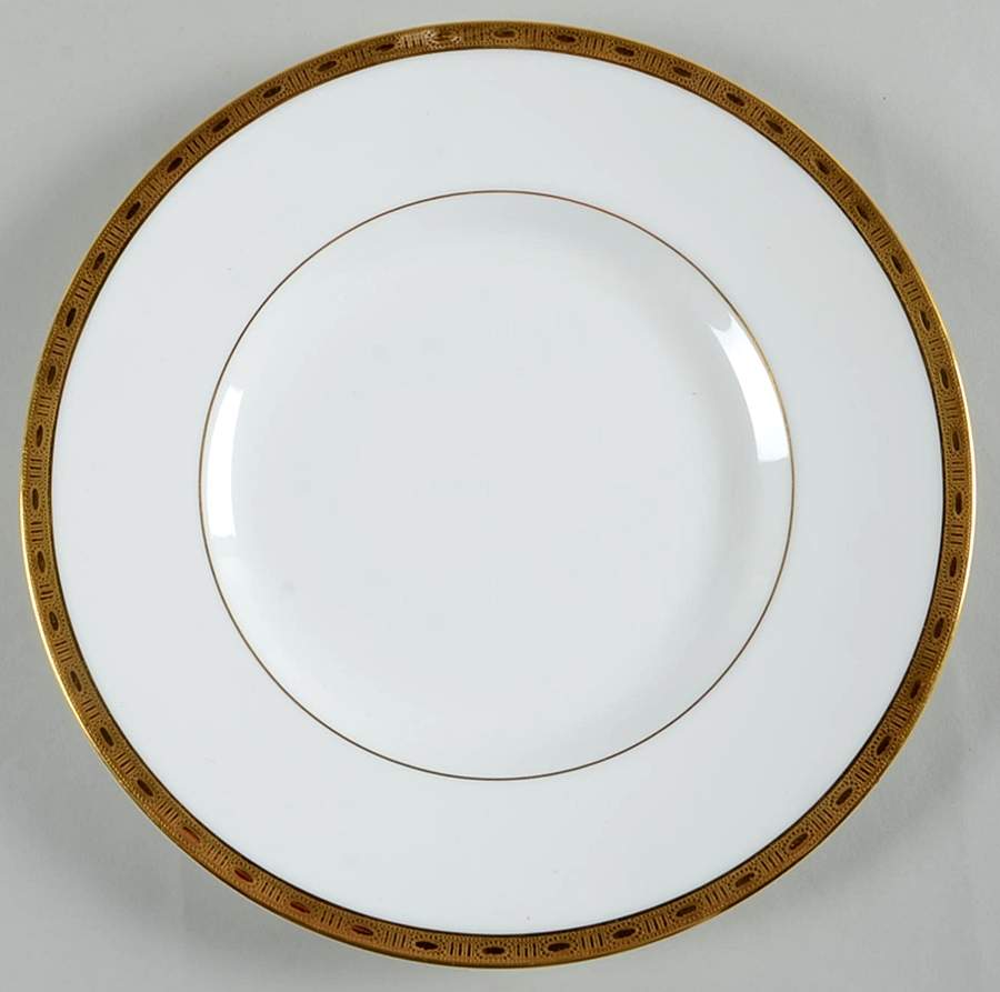 Winchester Luncheon Plate by Minton-1
