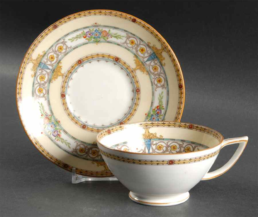 Windermere Footed Cup & Saucer Set by Minton-1