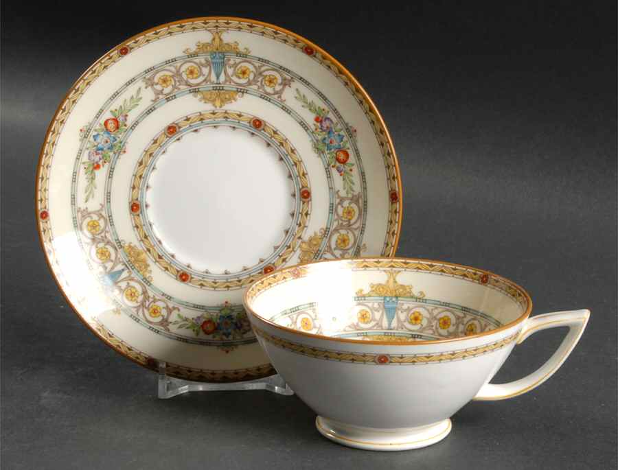Windermere Footed Cup & Saucer Set by Minton-1