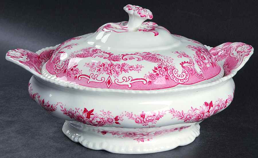 Bombay Red (Scalloped) Round Covered Vegetable by John Maddock & Sons-1