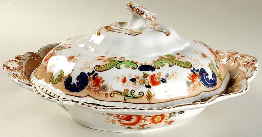 Bombay Multicolor Oval Covered Vegetable by John Maddock & Sons-1