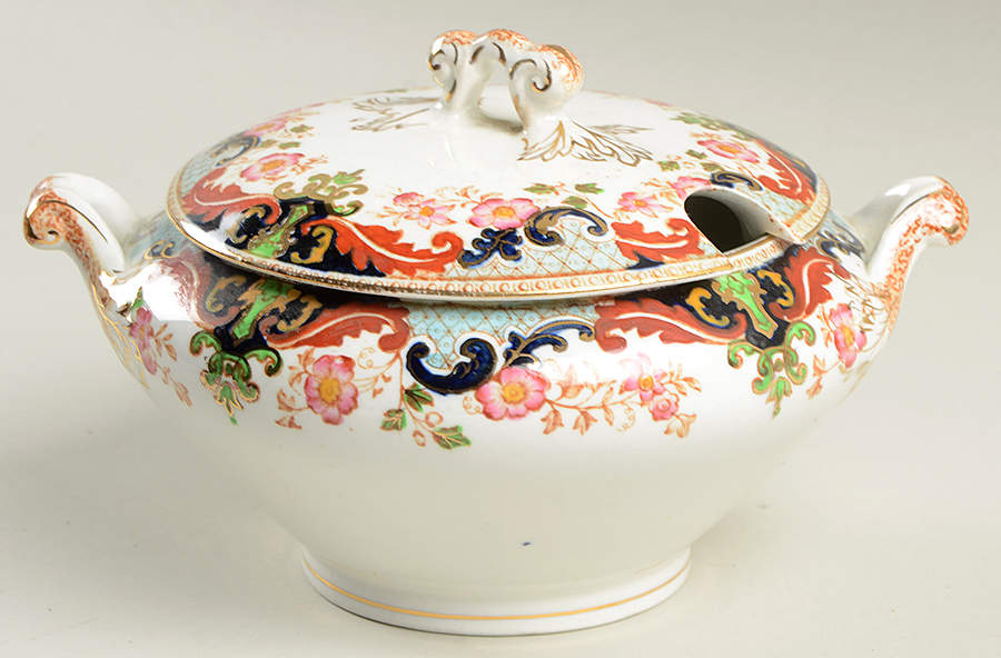 Climax Sauce Boat & Lid by John Maddock & Sons-1