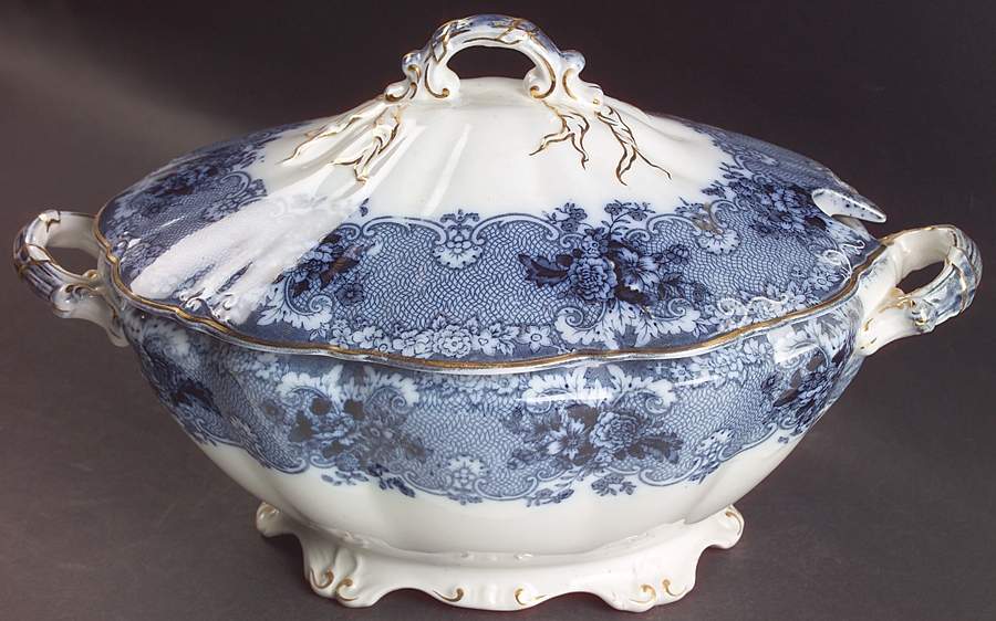 Gem (Flow Blue) Oval Tureen & Lid by John Maddock & Sons-1