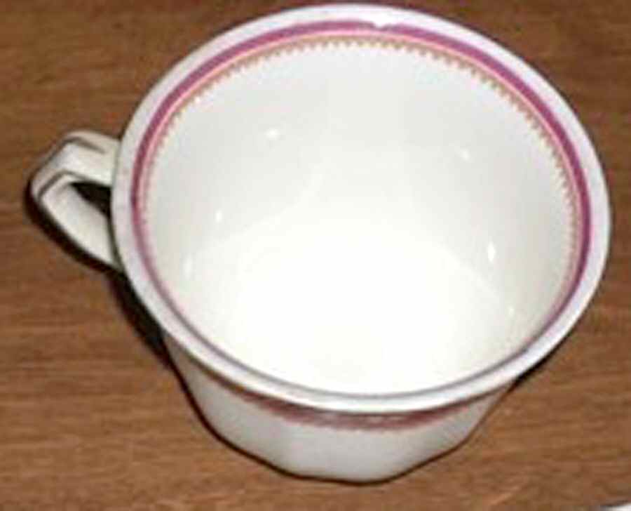 MAD14 Footed Cup by John Maddock & Sons-1