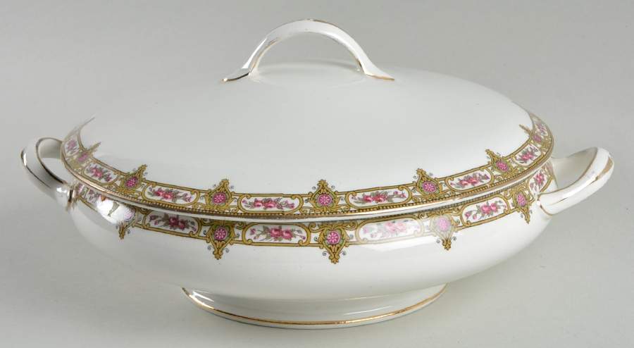 MAD18 Round Covered Vegetable by John Maddock & Sons-1