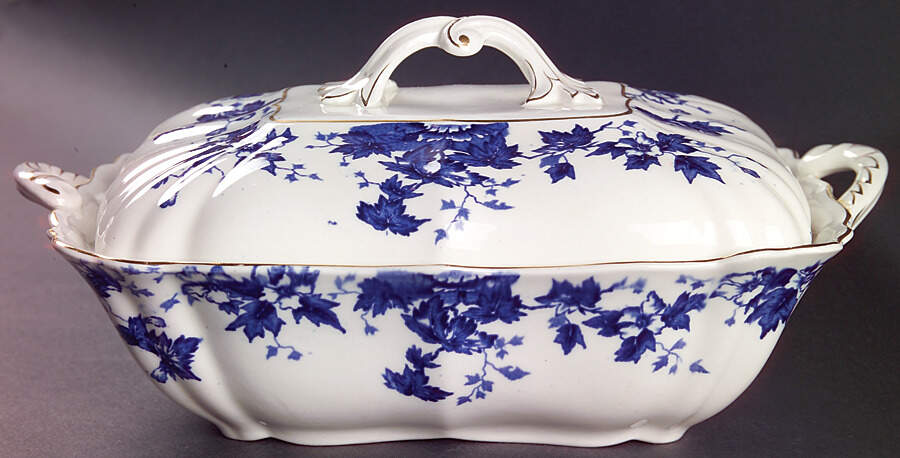 Oakland Blue (Scalloped, Gold Trim) Rectangular Covered Vegetable by John Maddock & Sons-1