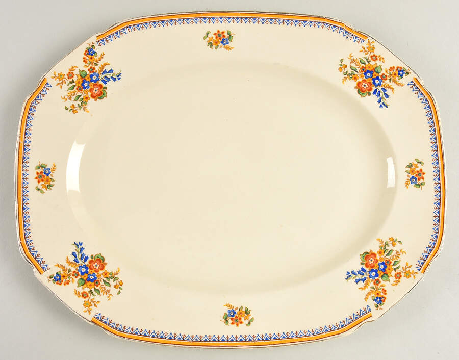 Royal Cameronian 14" Oval Serving Platter by John Maddock & Sons-1