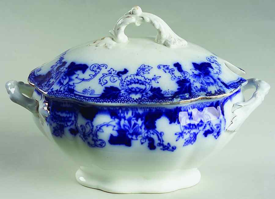 Roseville (Flow Blue) Sauce Boat & Lid by John Maddock & Sons-1