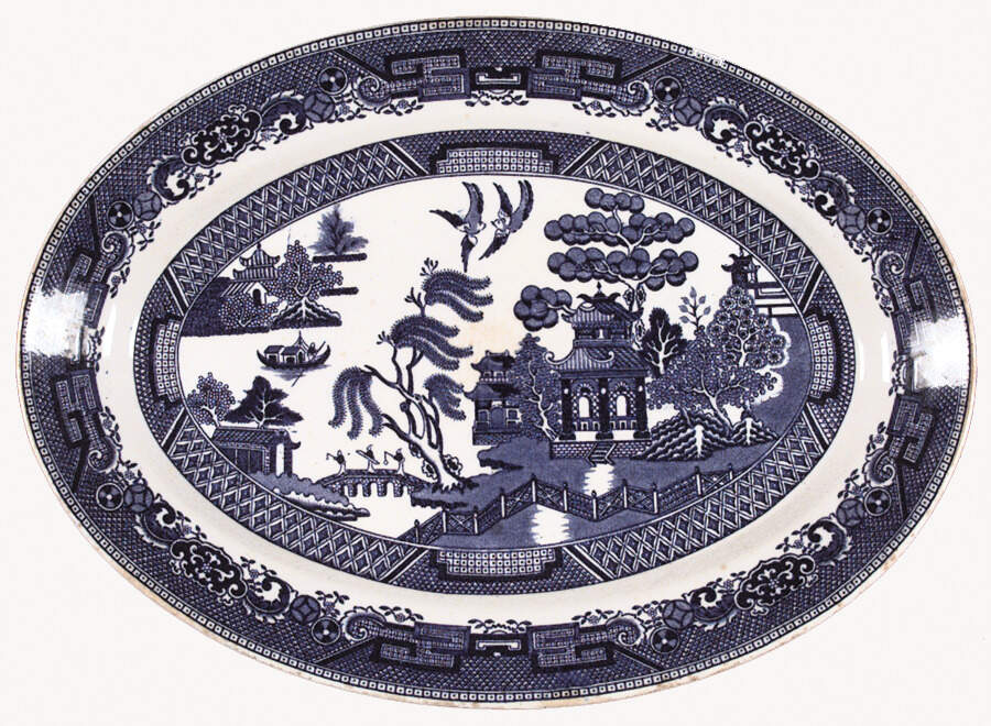 Willow Blue (Gold Trim) 12" Oval Serving Platter by John Maddock & Sons-1