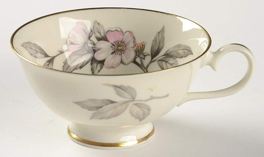 Spring Glory (Gold) Footed Cup by Manor House (USA)-1
