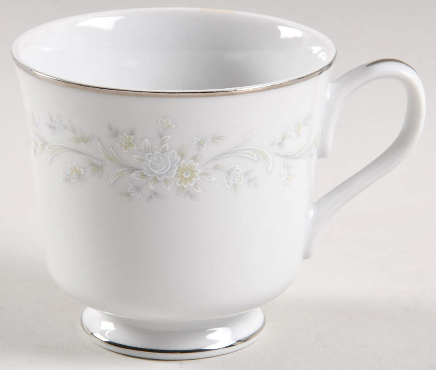 Portofino Footed Cup by Majestic (Japan)-1