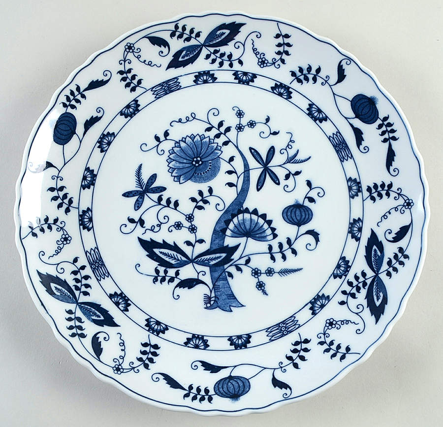 Blue Onion 12" Chop Plate (Round Platter) by Seymour Mann-1