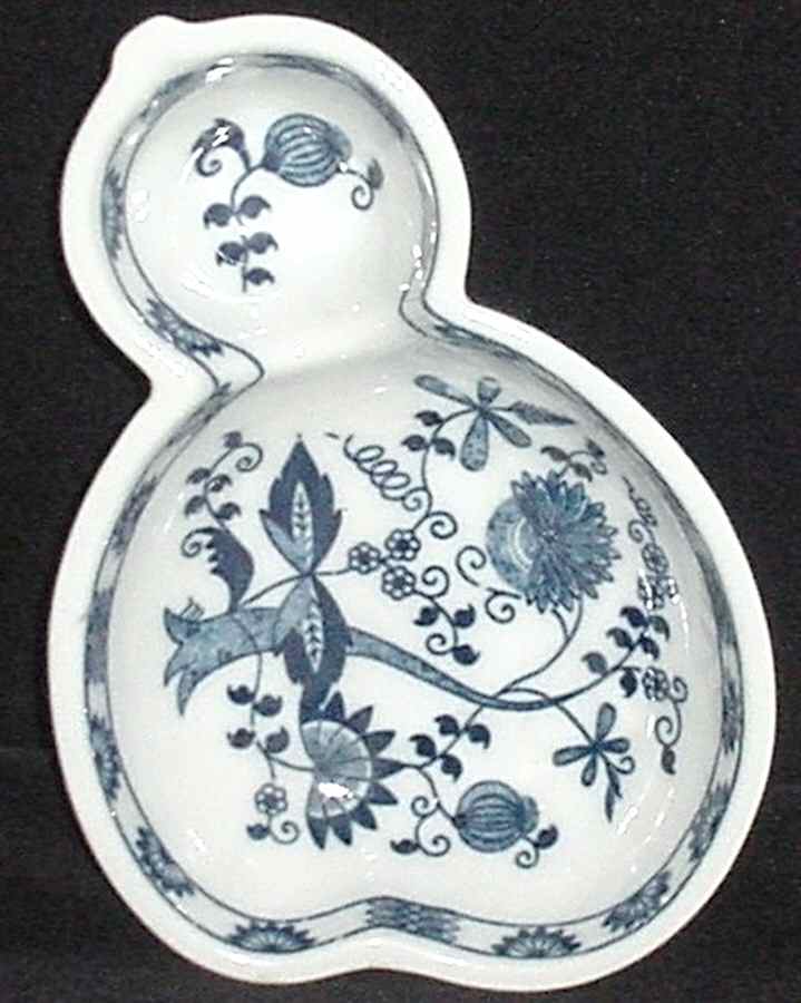 Blue Onion Sauce Dip by Seymour Mann-1