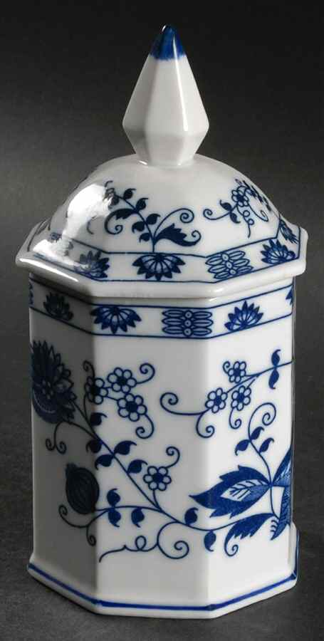 Blue Onion Medium Ginger Jar & Lid by Seymour Mann-1