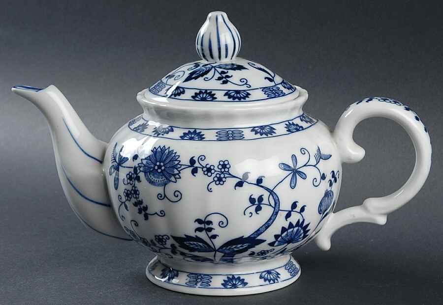 Blue Onion Teapot & Lid by Seymour Mann-1