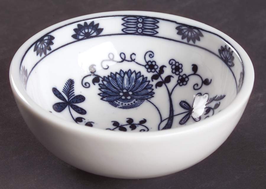 Blue Onion Sauce Dip by Seymour Mann-1