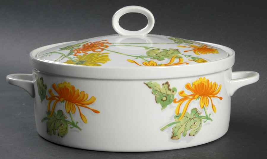Chrysanthemum 2 Qt Round Covered Casserole by Seymour Mann-1
