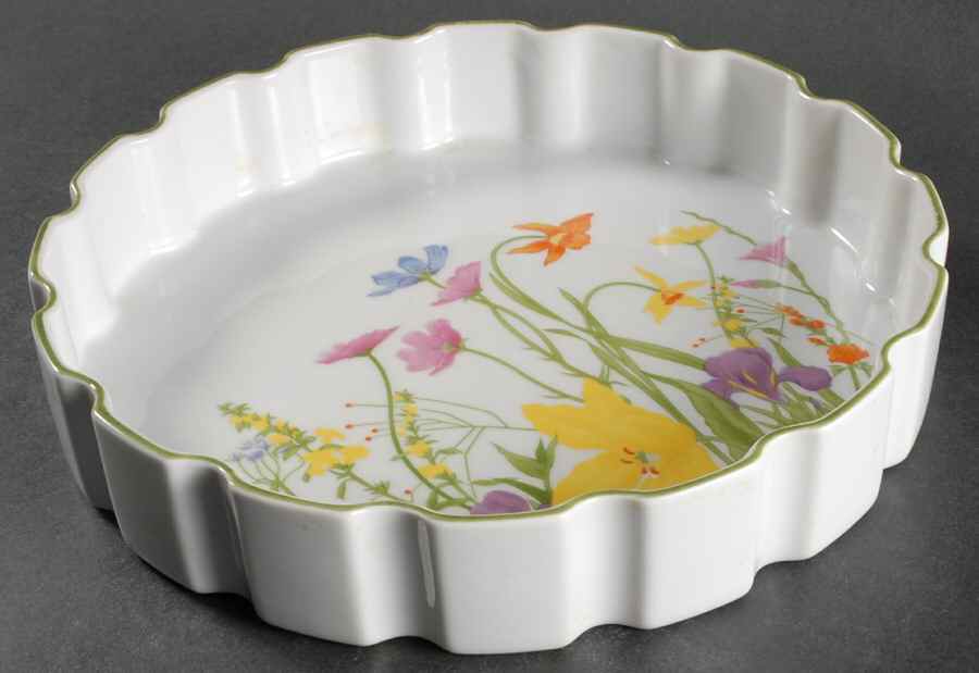 Day Lily 9" Quiche by Seymour Mann-1