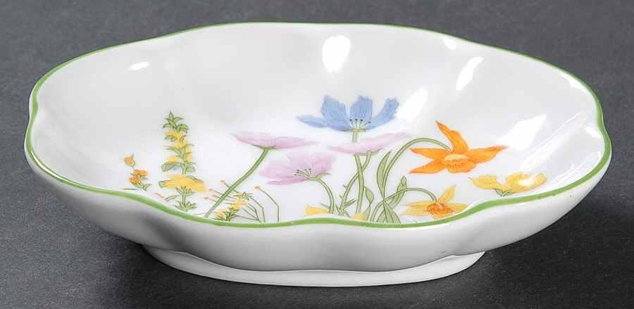 Day Lily Soap Dish by Seymour Mann-1