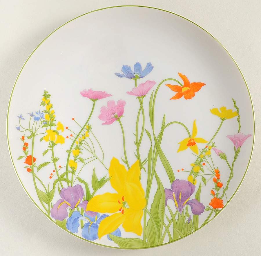 Day Lily Luncheon Plate by Seymour Mann-1