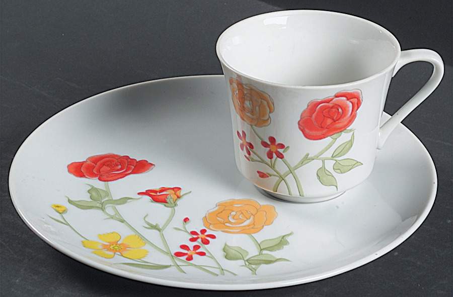 Flower Garden Snack Plate & Cup Set by Seymour Mann-1