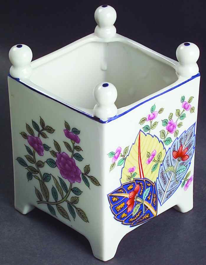 Tobacco Leaf 4" Planter by Seymour Mann-1