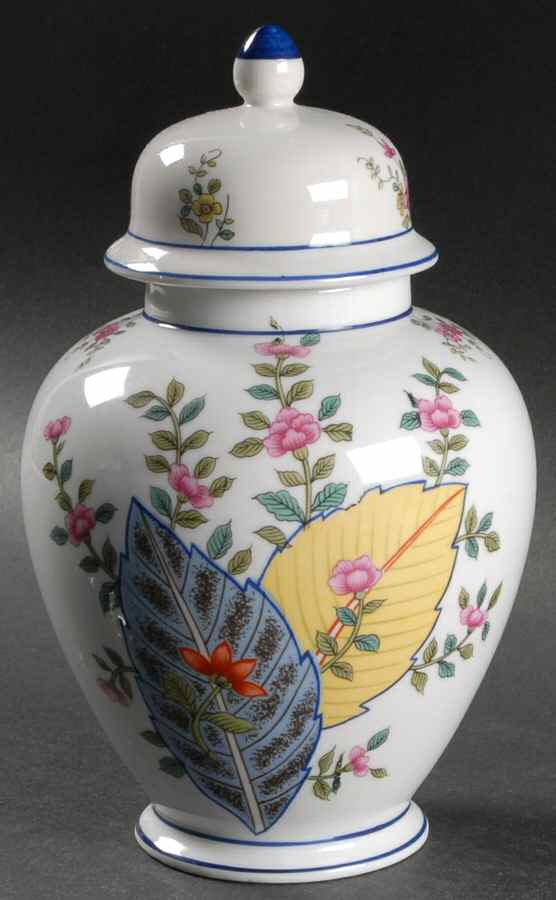 Tobacco Leaf Small Ginger Jar & Lid by Seymour Mann-1